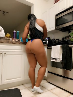 Cyriana sex dating in Bay Shore New York